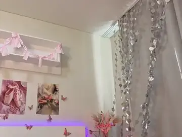 Stripchat Live Sex Cam of Milly_Lane