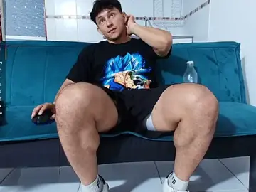 Stripchat Adult Webcam of jacques_cardiet