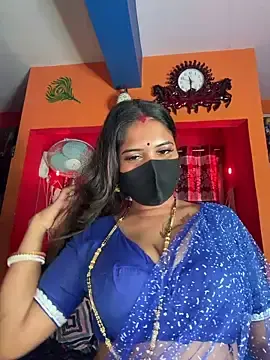 Stripchat Live Sex Cam of V-Hot-Sweti
