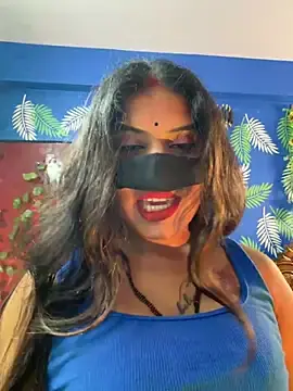 Stripchat Live Sex Cam of V-Hot-Sweti