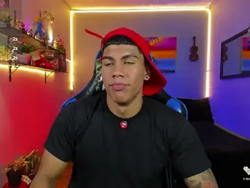 Stripchat Best live sex cam show of Damian_latinxxx