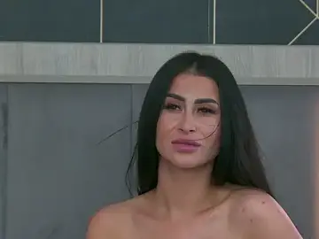 Stripchat Watch Live Sex Cams of EmyLaveau