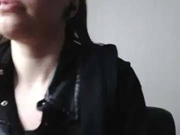 Stripchat Watch Live Sex Cams of Aelita_bb