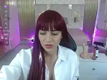 Stripchat Live Sex Cam of kolyn_tay
