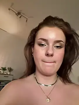 Stripchat Live Porn of MaribelRiver
