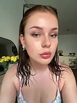 Stripchat Watch Live Sex Cams of MaribelRiver