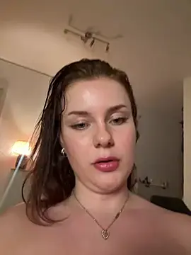 Stripchat Sex Cam of MaribelRiver