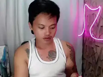 Stripchat Live Sex Cam of urhot_fucker999