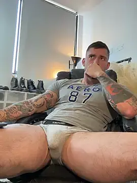 Stripchat Nude Webcam of DimitriSullivan_
