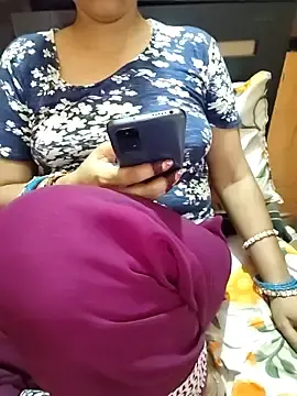 Stripchat Live Sex Cam of O_My_GoodnesS