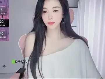 Stripchat Free Live Porn of YunShan-33