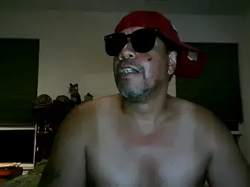 Stripchat Watch Live Sex Cams of pimpdaddy4ever