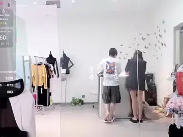 Stripchat Watch Live Sex Cams of yangyang-777