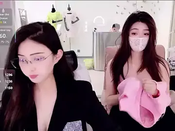 Stripchat Nude Webcam of yangyang-777