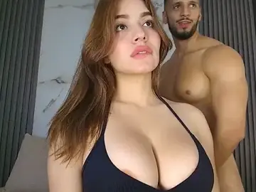 Stripchat Live Sex Cam of Cutetitslatin