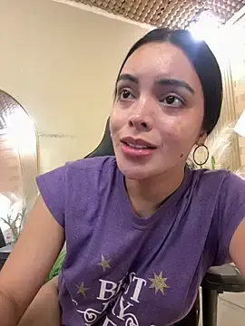 Stripchat Free Porn Cam of TS-SimplyTheBest