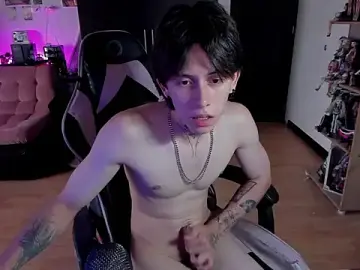 Stripchat Live Sex of xIce_Boy