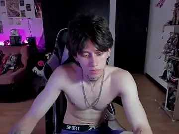 Stripchat Adult Webcam of xIce_Boy