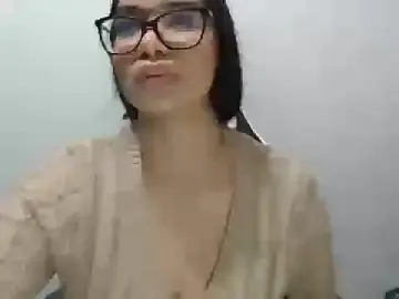 Stripchat Best live sex cam show of karen_golden1