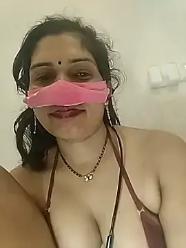 Stripchat Watch Live Sex Cams of KAJALBHABHI_