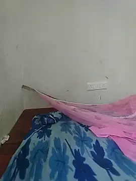 Stripchat Live Sex Cam of KAJALBHABHI_