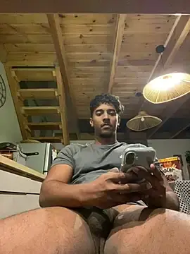 Stripchat Live Sex of axel_black03