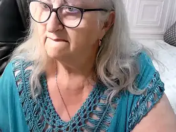 Stripchat Sex Cam of LolkaAlyss