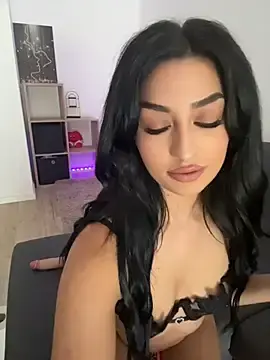 Stripchat Watch Live Sex Cams of Mia_spicyy