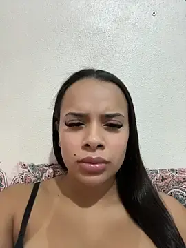 Stripchat Sex Cam of monikee69