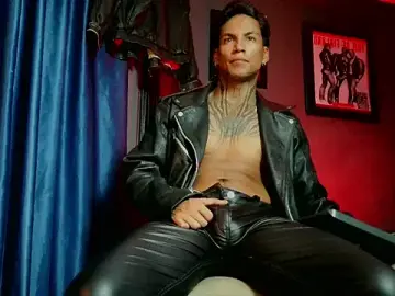 Stripchat Private Sex Chat of Leonnardo_Jaramillo