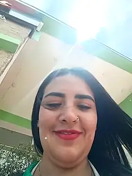 Stripchat Adult Webcam of MAYE__13