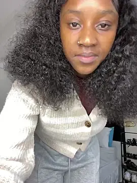 Stripchat Live Porn of Sirah1