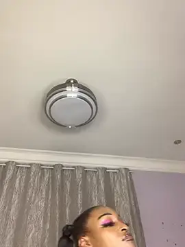 Stripchat Live Sex Cam of VeryGoodBadGirl1