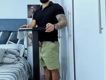 Stripchat Live Sex Cam of Zack_Froone