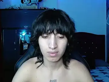 Stripchat Best Webcam of littlextreme