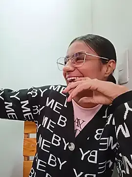 Stripchat Live Sex of Leslly_