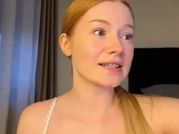 Stripchat Free Porn Cam of jacques_season