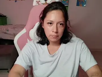 Stripchat Adult Webcams of MommyMiaWs