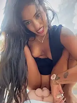 Stripchat Live Sex of MystiqueXXX