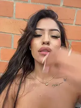 Stripchat Nude Webcam of MystiqueXXX