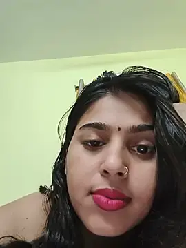 Stripchat Sex Cam of Cute-Simmi69