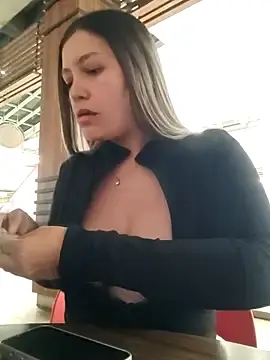 Stripchat Live Porn of alana_69