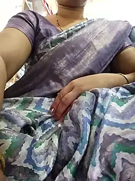Stripchat Best live sex cam show of indianhotwife639