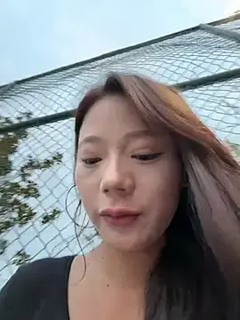 Stripchat Live Sex Cam of redrose520