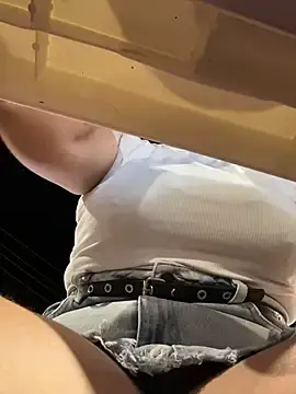 Stripchat Adult Webcam of KittyObsession