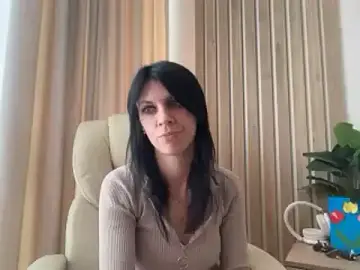 Stripchat Sex Cam of InjaAtHome