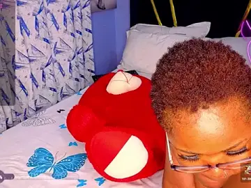 Stripchat Free Porn Cam of Dette_dimples