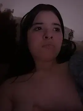 Stripchat Live Sex Cam of ashleyvp98