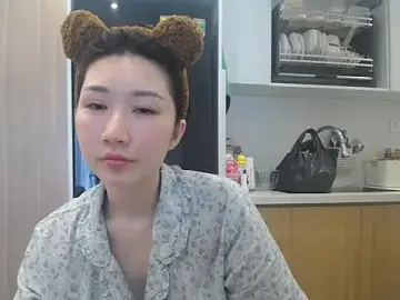 Stripchat Nude Webcam of Asiagirll