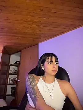 Stripchat Live Porn of Hilary_pinkk